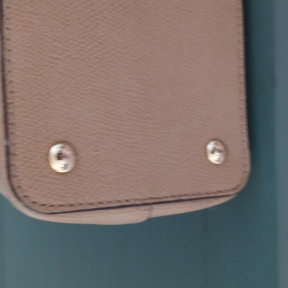 Michael Kors purse excellent condition - Picture 7 of 14